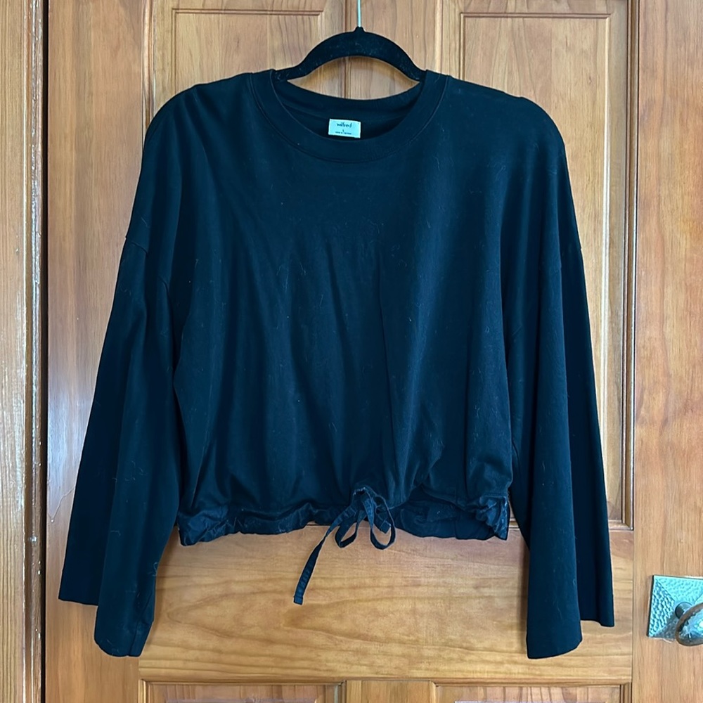 Aritzia Wilfred long sleeve black top with tie at waist, size large
